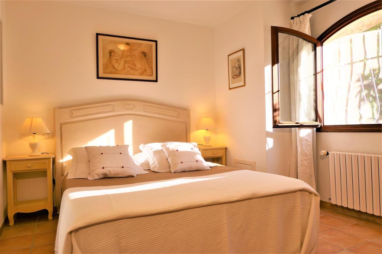 Gite Les Citronniers ว็องส์ ภายนอก รูปภาพ