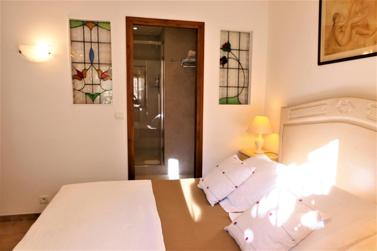 Gite Les Citronniers ว็องส์ ภายนอก รูปภาพ