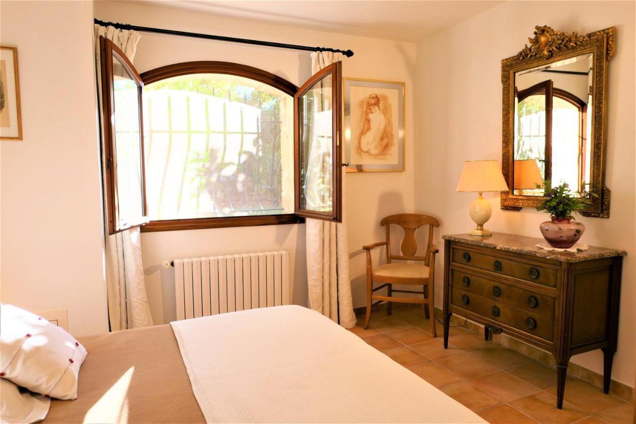 Gite Les Citronniers ว็องส์ ภายนอก รูปภาพ